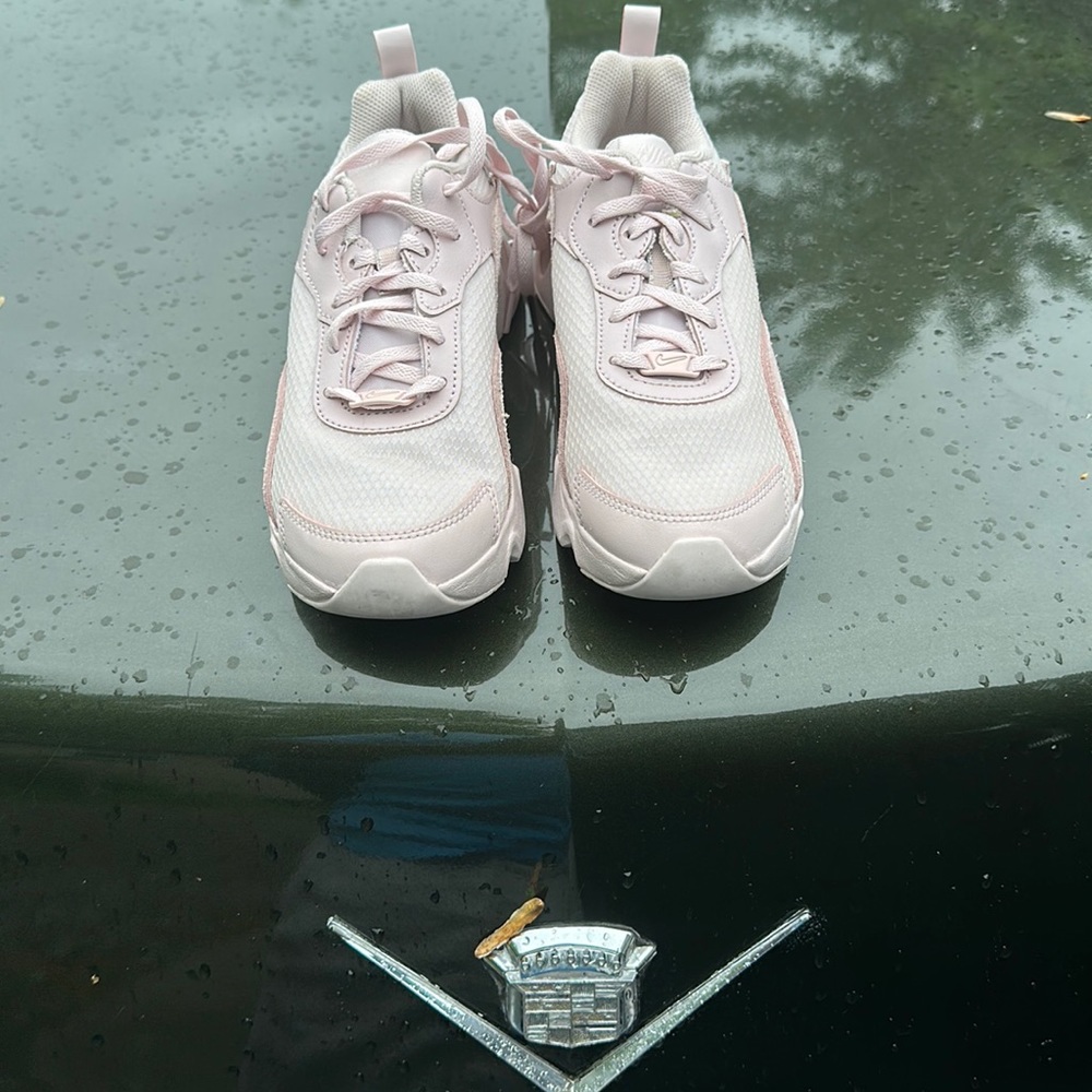 New Nike women’s shoe